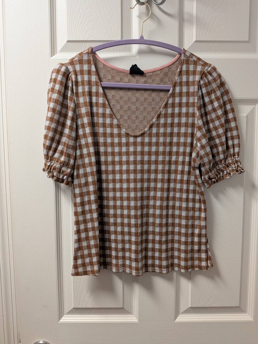 W5 Brown & White Gingham Puff Sleeve V-Neck Top
